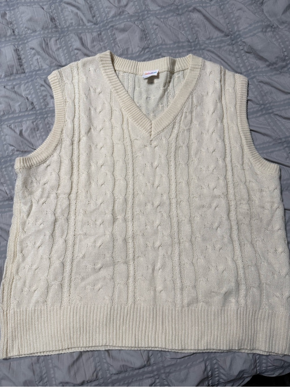LuLaRoe Cream Cable Knit V-Neck Sweater Vest